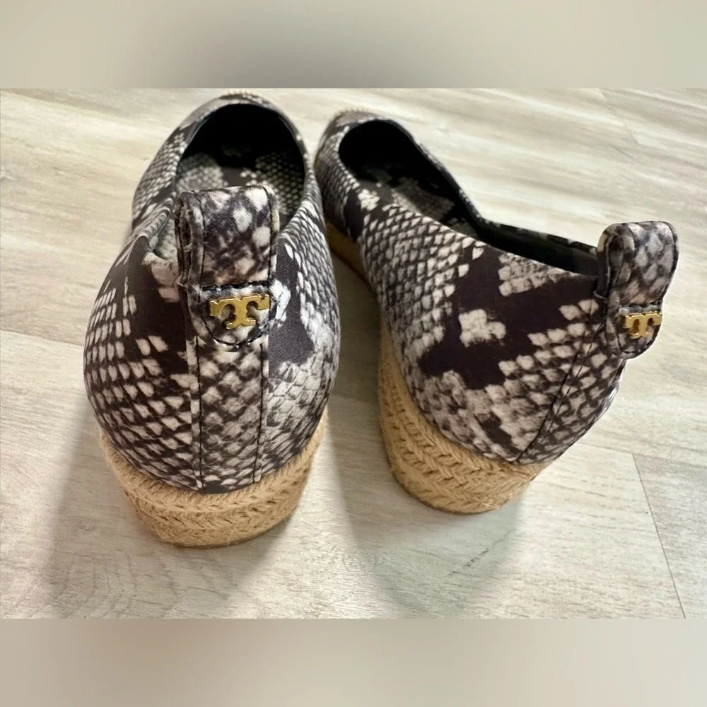 Tory Burch Espadrille Wedge Shoes Snake Print Women's Size 8.5